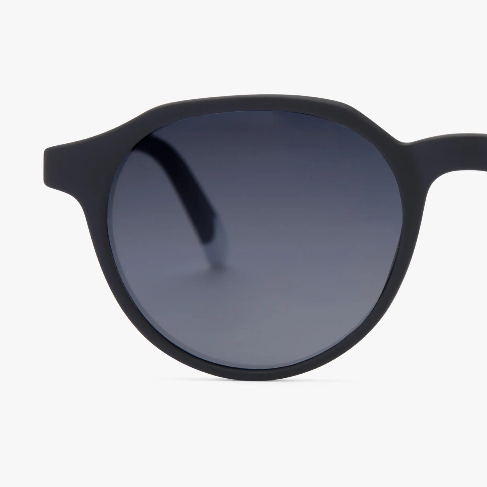 BARNER CHAMBERI BLACK