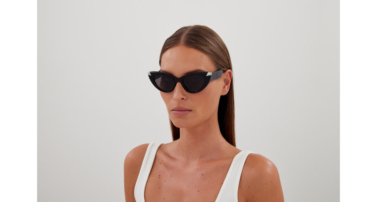 ALEXANDER MCQUEEN AM0442S 1 CAT EYE / BLACK