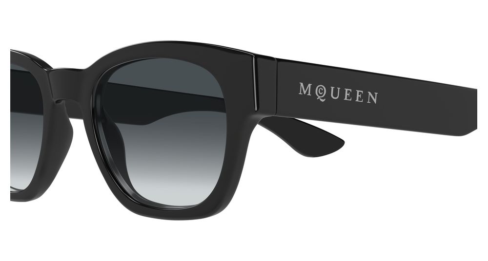 ALEXANDER MCQUEEN AM0530S 1