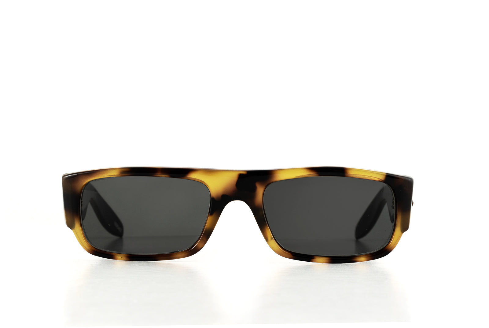 VINTAGE VERSUS E02 114